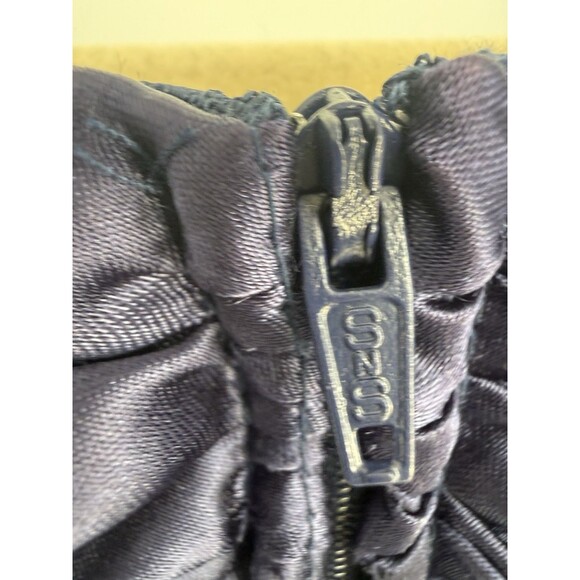 Vtg Steppin' Out 80s Purple Velvet Mini Dress Off the Shoulder Rose Cocktail 3 - Picture 6 of 12